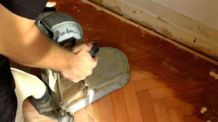 What does an edge sander do